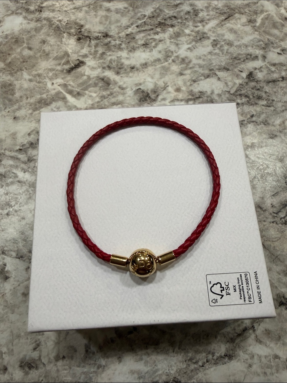 Authentic PANDORA 14K Gold Plated Red Woven Leather Charm Bracelet Brand New - Picture 4 of 4